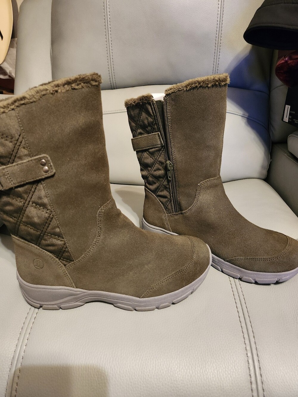 Ladys Lands End Boots Size 7